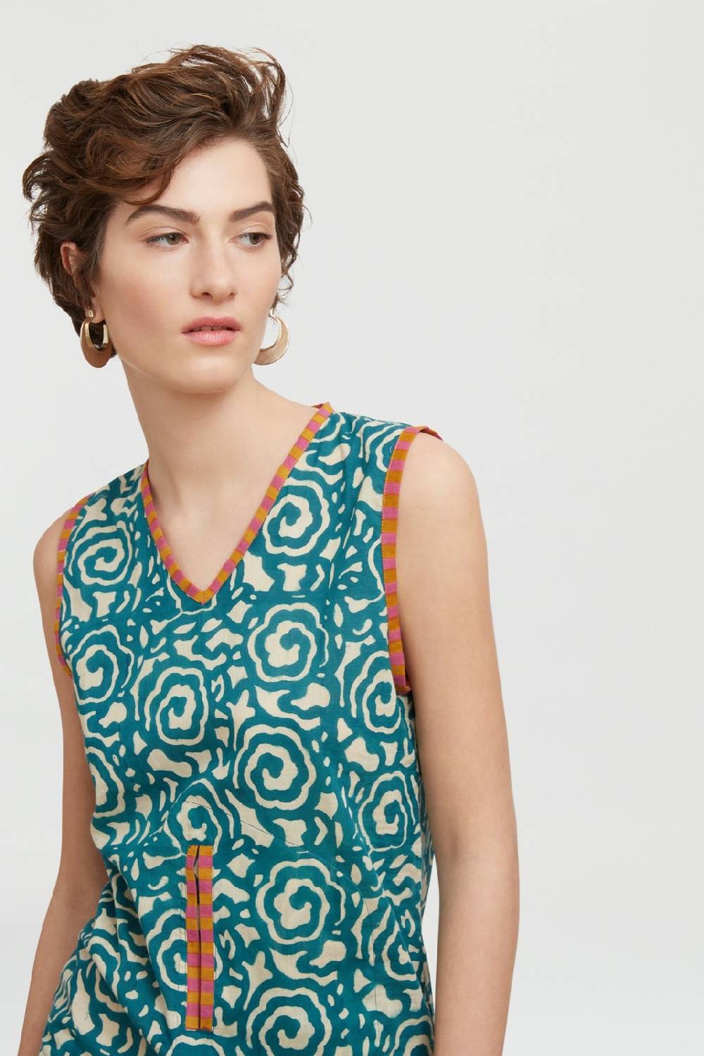 Lisa Corti top banyan spiral peacock natural 2025