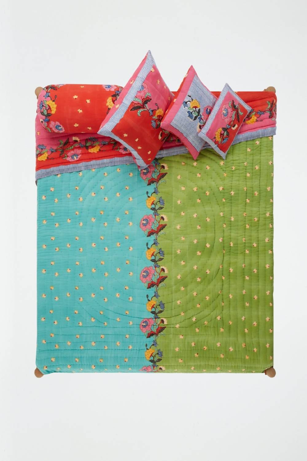 Lisa Corti trapunta reversibile 250x270cm indonesian red rose Consegna Veloce