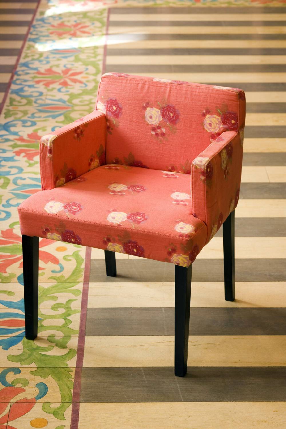 Lisa Corti tessuto damask flower redindo In Linea