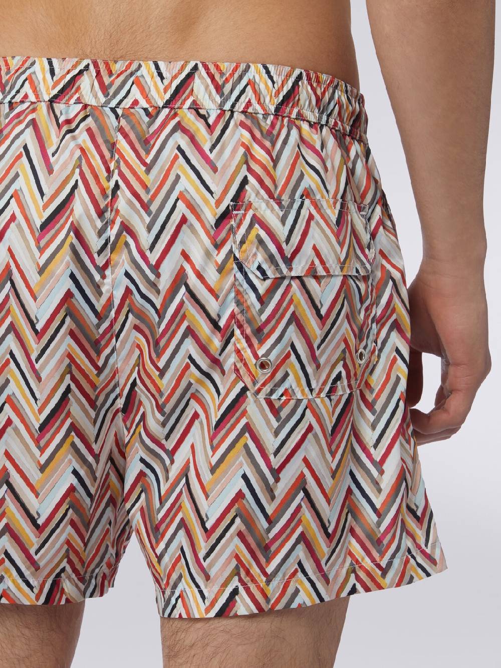 M Missoni Boxer mare con stampa zig zag effetto spennellate In Vendita