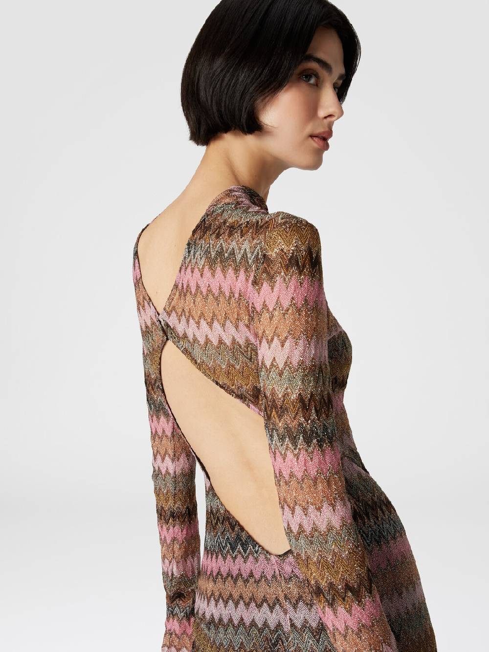M Missoni Abito lungo in viscosa chevron e lurex con dettaglio cut out Vendita Calda
