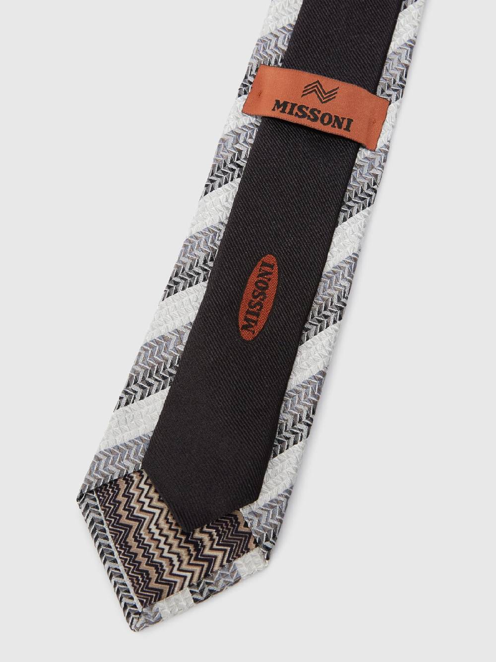 M Missoni Cravatta in seta con motivo chevron Offerta speciale