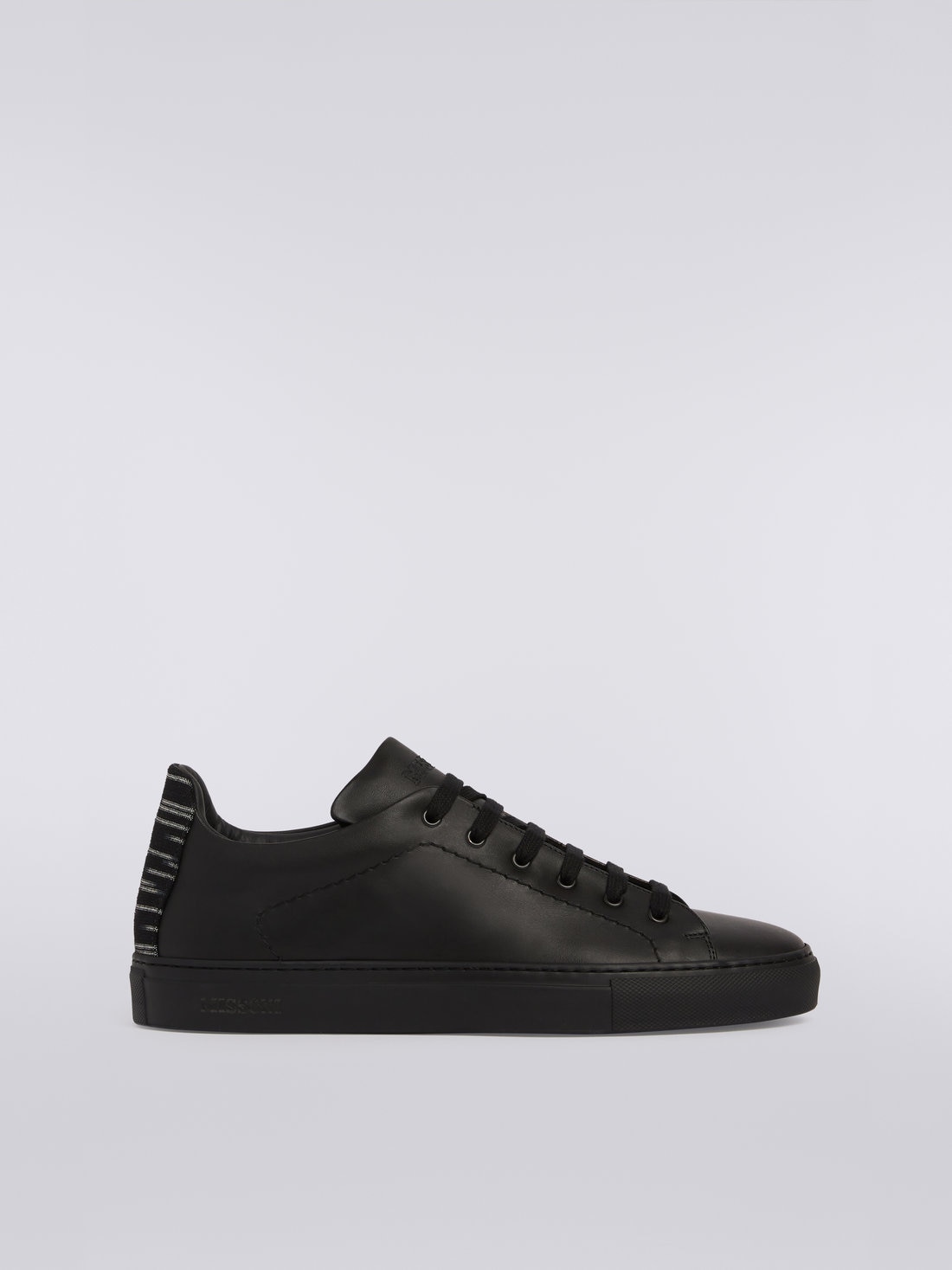 M Missoni Sneakers in pelle con inserto fiammato Pezzi Unici