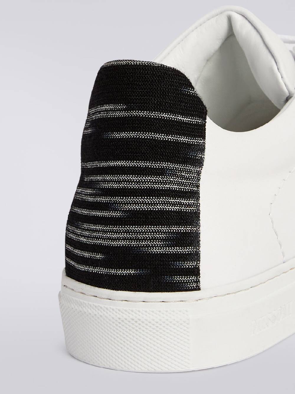 M Missoni Sneakers in pelle con inserto fiammato Soddisfazione Garantita