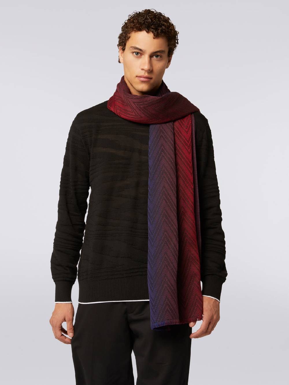 M Missoni Stola in maglia di viscosa e lana chevron con bordi sfrangiati Novità