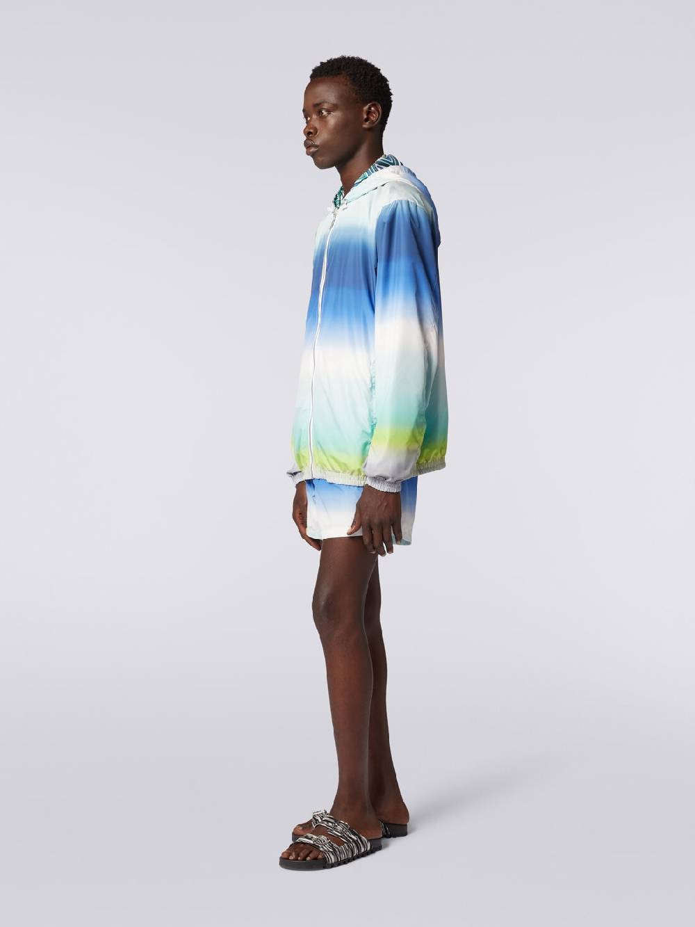 M Missoni Giacca a vento reversibile in tessuto zig zag dégradé 2025