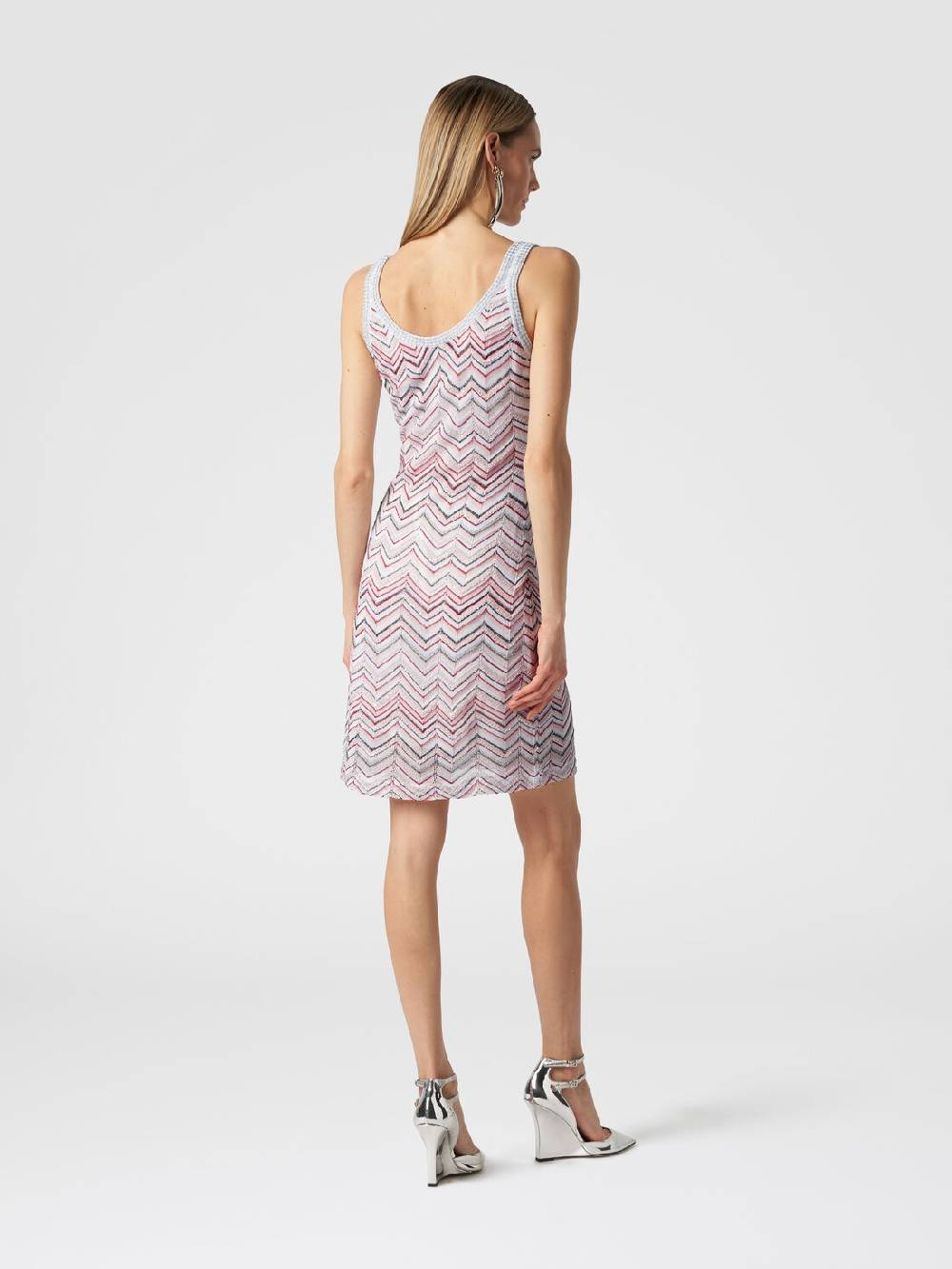 M Missoni Mini-abito senza maniche in misto viscosa zig zag con paillettes Spedizione Gratuita