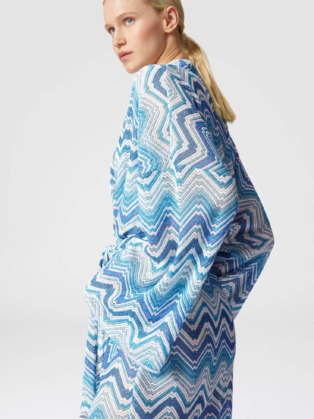 M Missoni Copricostume corto a vestaglia in crochet chevron con lurex Presa