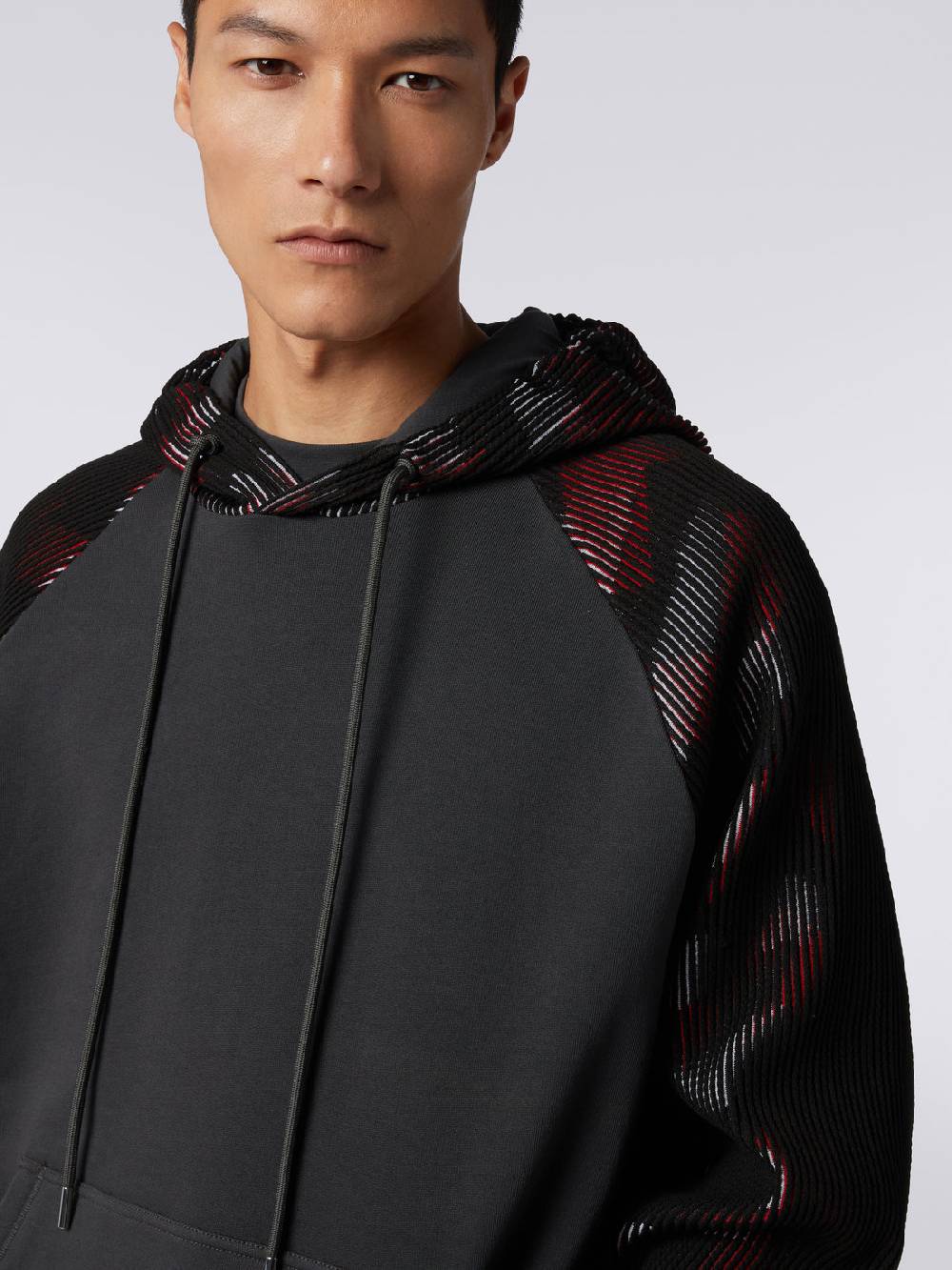 M Missoni Felpa con cappuccio in jersey con inserti in maglia in collaborazione con Mike Maignan 50% di sconto per tempo limitato