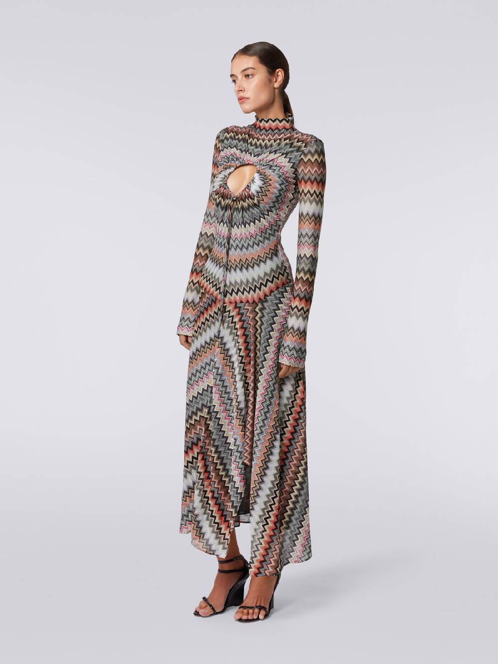 M Missoni Abito lungo in cotone e viscosa zig zag con dettaglio cut-out e spacco In Linea