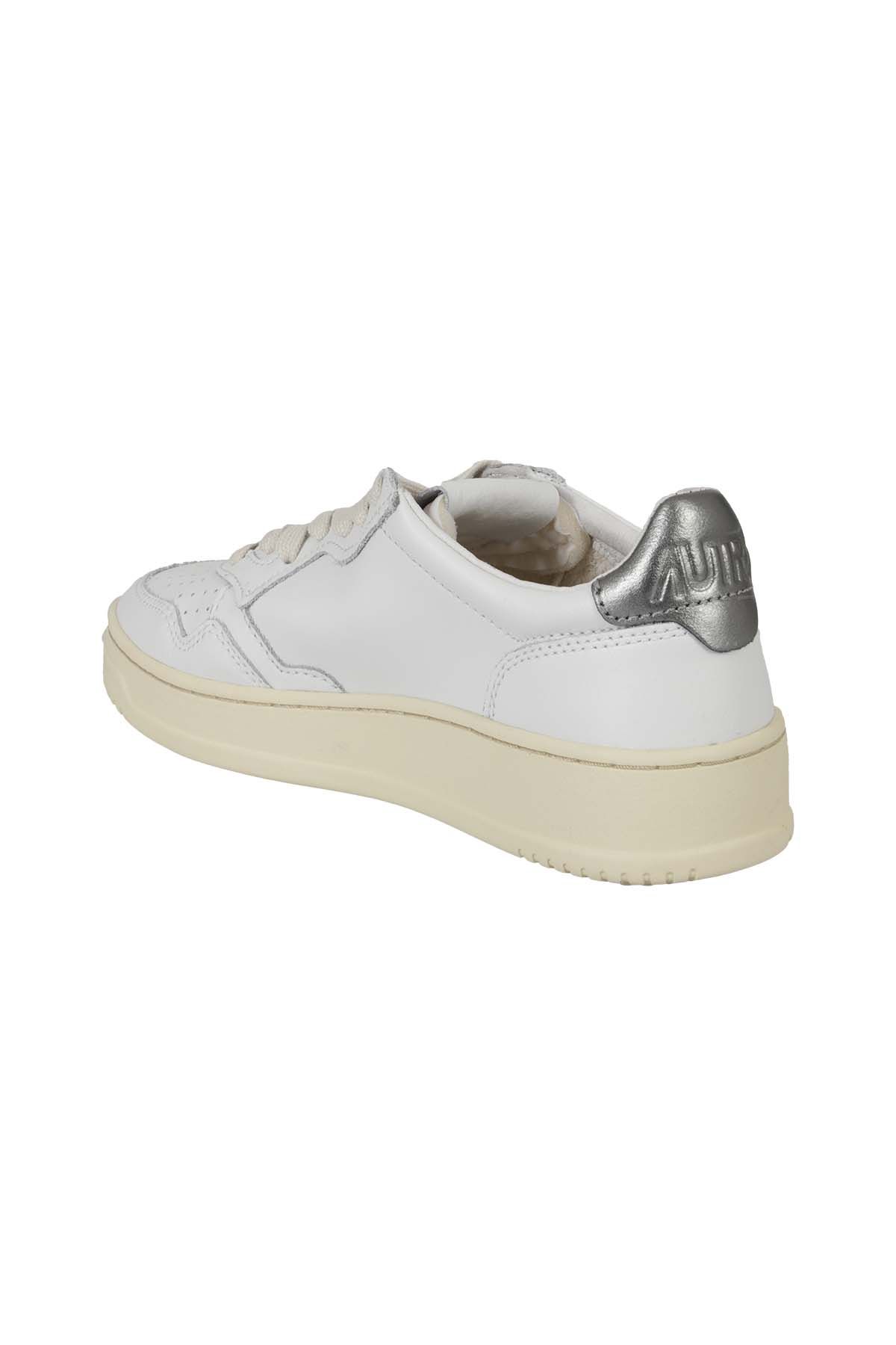AUTRY Sneakers Medalist Low Women White Silver Fino Al -60%