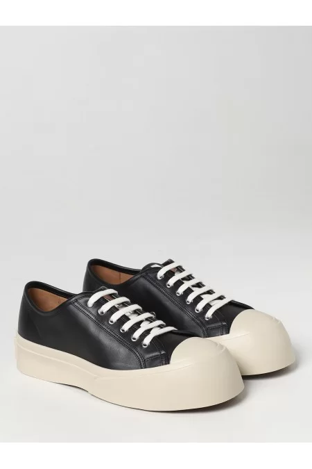 MARNI Scarpe Sneakers MARNI Modello PABLO con stringhe, confortevole e alla moda. Perfetto per un look casual o sportivo. Prodotto di alta qualità by MARNI. Acquista ora e completa il tuo outfit! Codice prodotto: SNZU002002P272 Consegna Veloce