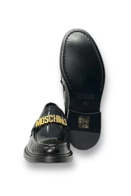 MOSCHINO MOSCHINO Marchio di lusso con moccasini di alta qualità e design unico Novità