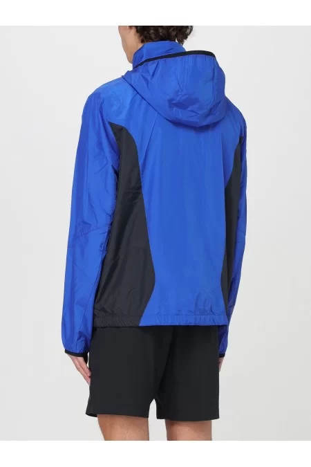 POLO RALPH LAUREN UOMO Maglietta Uomo Polo Ralph Lauren La maglietta da uomo Polo Ralph Lauren offre stile e qualità imbattibili. Realizzata con tessuti di alta qualità per un comfort duraturo. Perfetta per un look casual eleg Pezzi Unici