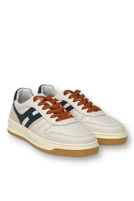 HOGAN Scarpa Sneaker Hogan H630 Allacciato Moderna e confortevole, perfetta per ogni occasione. Acquistala ora! Colore: Blu scuro Materiale: Pelle di alta qualità Stile: Casual elegante Disponibile negli uomini taglie Sconto