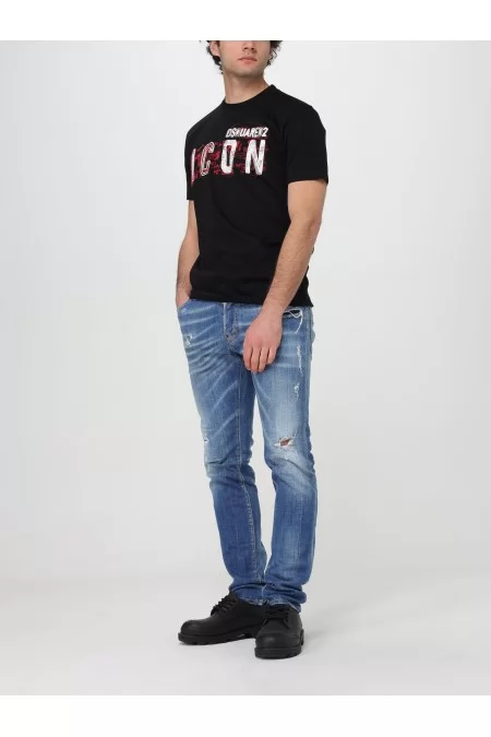 DSQUARED2 Maglietta Uomo DSQUARED2 Brand di lusso con qualità premium. Perfetta per ogni occasione Presa