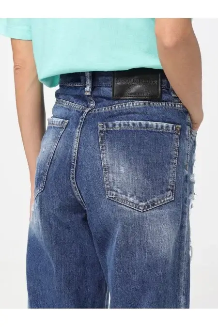 DSQUARED2 DSQUARED2 Jeans da donna Jeans di alta qualità per donne moderne. Stile e comfort imbattibili Sconto