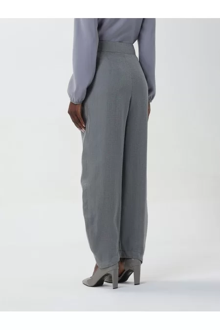 GIORGIO ARMANI Giorgio Armani Trousers di alta qualità con design elegante e confortevole. Perfetti per ogni occasione Consegna Veloce