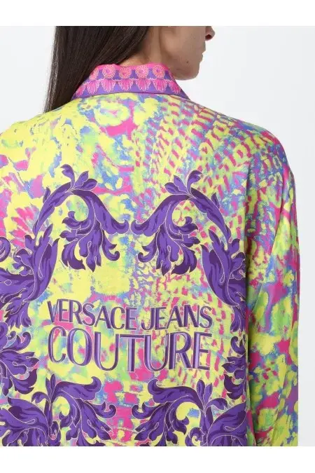 VERSACE Maglietta da donna Versace Questa maglietta da donna Versace è elegante e di alta qualità Prezzo Ridotto