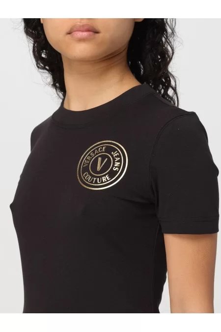 VERSACE DESCRIZIONE Maglietta elegante e di lusso di VERSACE per donne sofisticate e alla moda. Realizzata con materiali di alta qualità e design unico Negozi Online