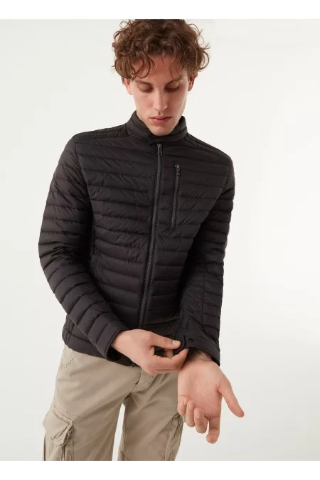 COLMAR GIACCA PIUMINO UOMO COLMAR. Leggero, caldo e resistente alle intemperie Hotsell