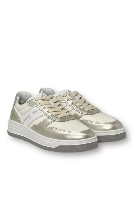HOGAN Sneakers Hogan Scopri le esclusive sneaker Hogan, il marchio di lusso italiano. Comodità e stile unici 2025