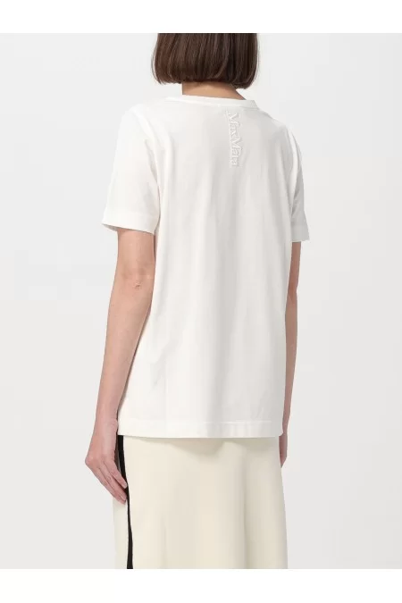 S' MAXMARA Descrizione della t-shirt da donna di S\' MAXMARA La maglietta da donna di S\' MAXMARA è un capo di alta qualità, realizzato con tessuti pregiati e design elegante. Perfetta per un look sofisticato e alla moda. Scop Acquista Ora