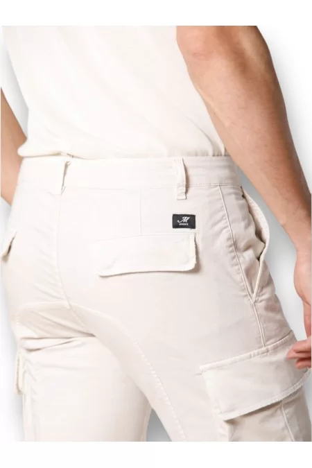MESON'S Le culotte di MESON\'S sono eleganti e di alta qualità. Si adattano perfettamente. Il culotte di MESON\'S sono eleganti e di alta qualità. Si adattano perfettamente Negozi Online