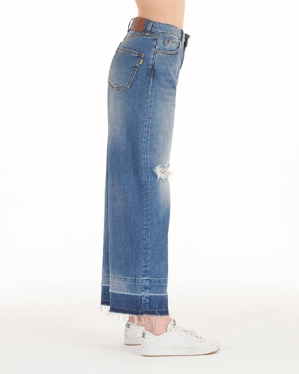 Pop84 Jeans over fit modello Rosy Pezzi Unici