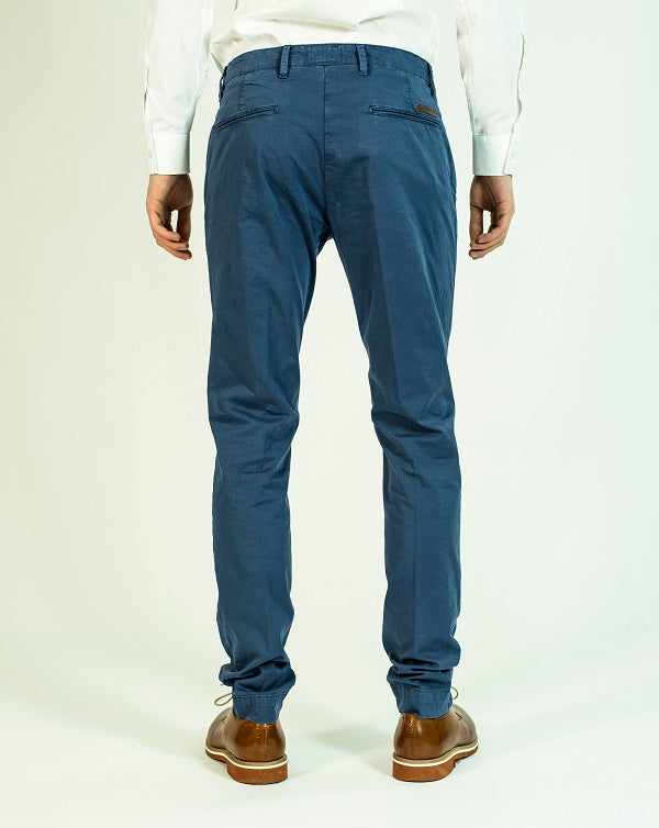 Pop84 Pantalone slim fit modello Milano con taschino In Vendita