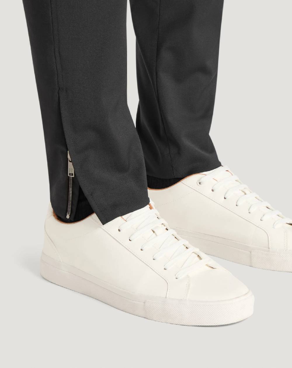 Pt Torino Pantaloni Epsilon Zip in lana active Acquista Ora
