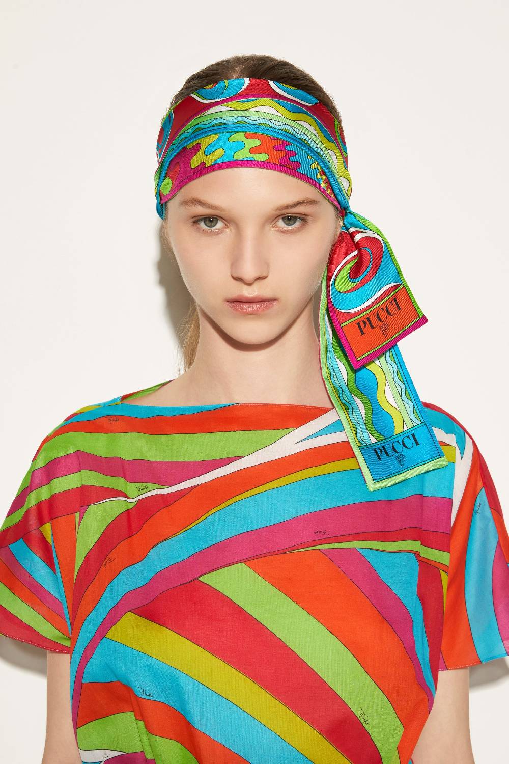 Pucci Foulard in seta con stampa Bersaglio Qualità Garantita