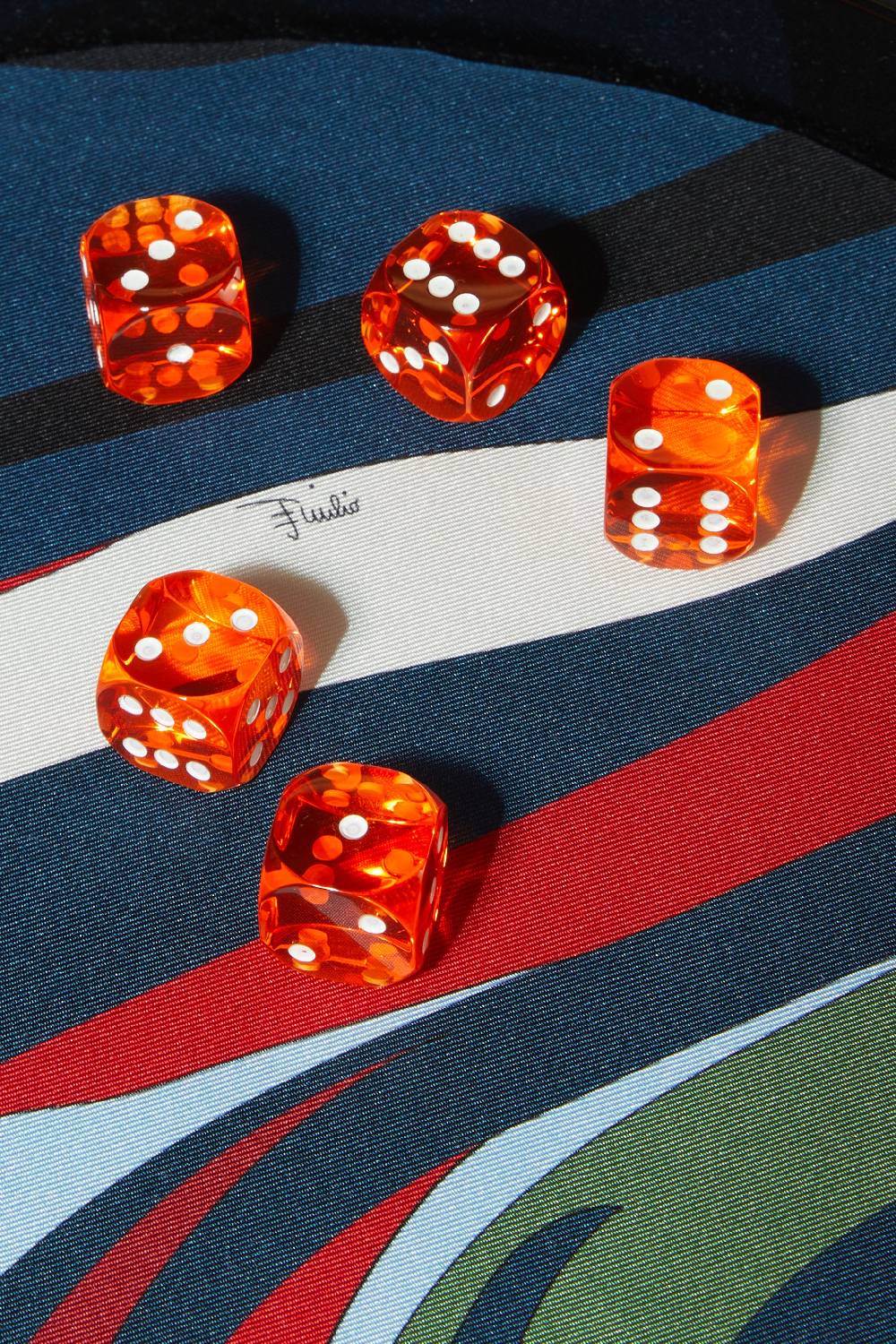 Pucci Iride-Print Dice Board Set Offerte