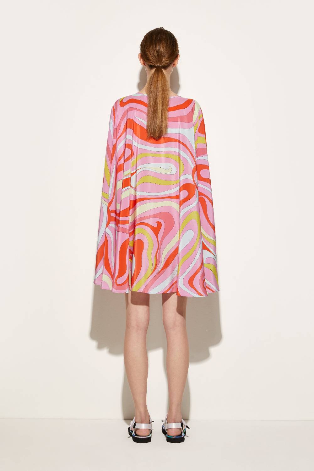 Pucci Abito a mantella in seta con stampa Marmo Shopping Online