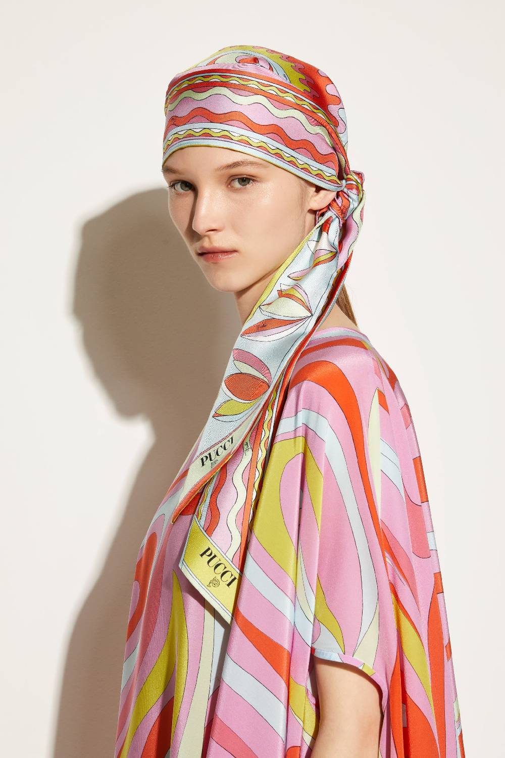 Pucci Foulard in seta con stampa Bersaglio Affare Del Giorno
