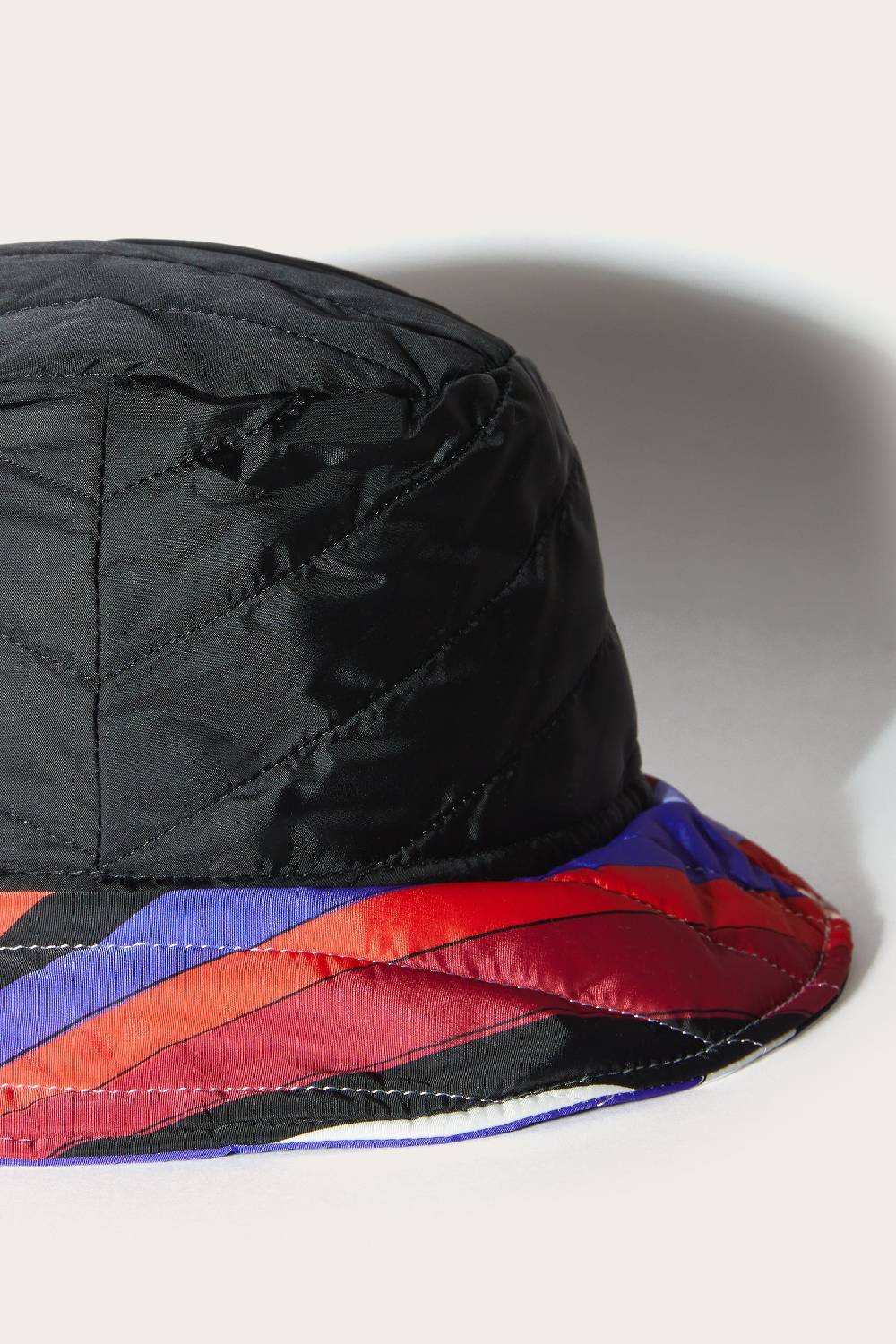 Pucci Iride-Print Bucket Hat Presa