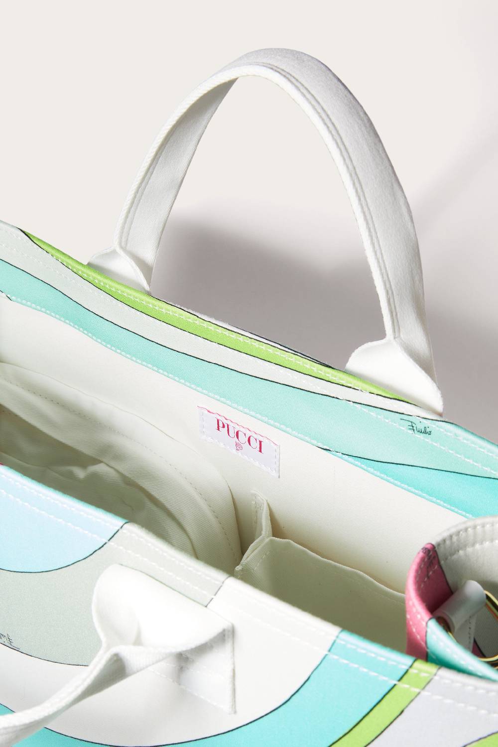 Pucci Iride-Print Changing Bag Negozi Online