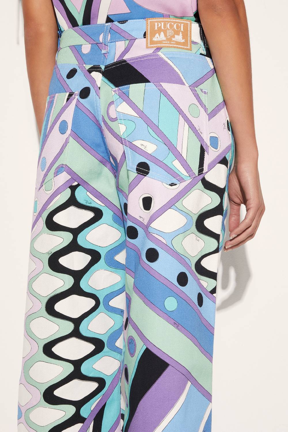 Pucci Pantaloni a gamba ampia con stampa Vivara Fino Al -60%