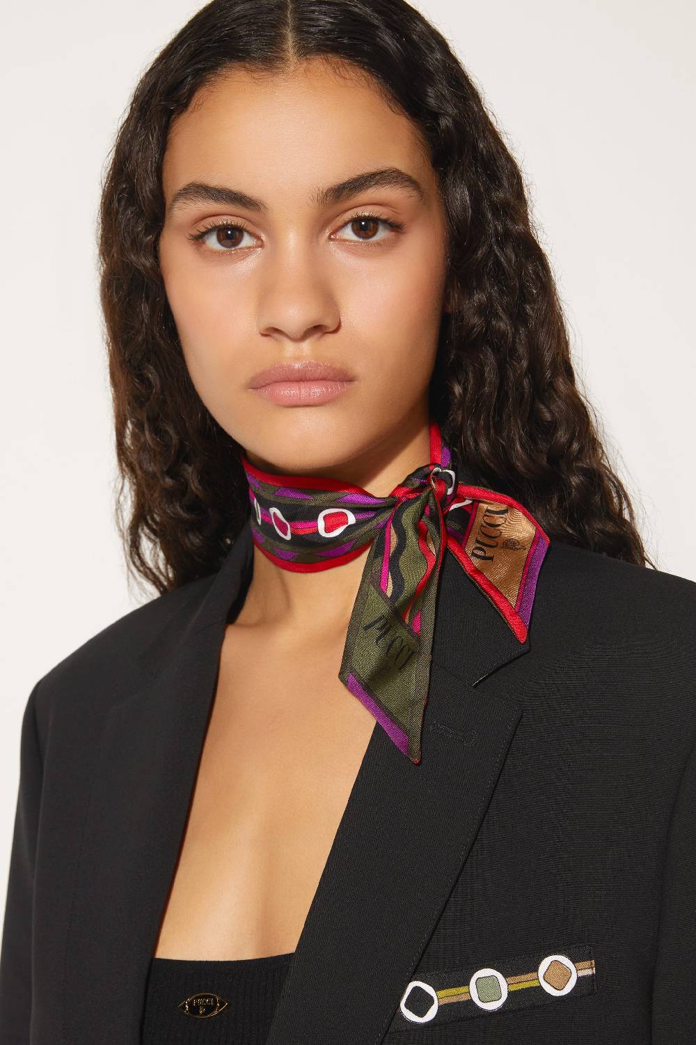 Pucci Foulard in seta con stampe Vivara e Bersaglio Comprane uno, ottenene uno gratis