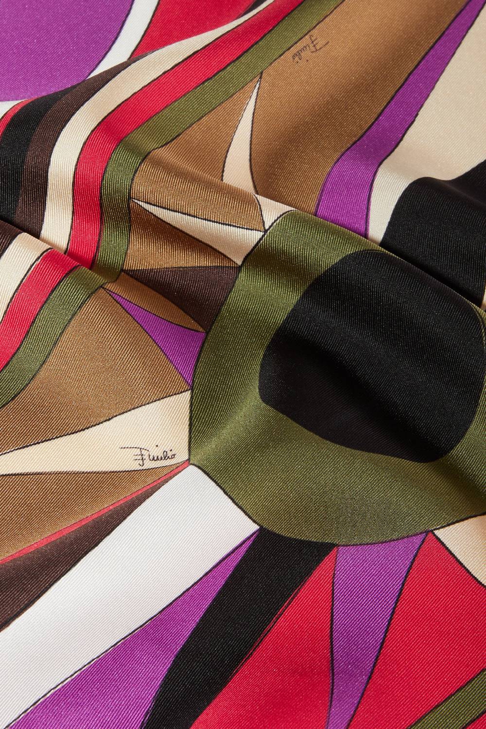 Pucci Carré piccolo in seta con stampa Cigni Offerta speciale della fabbrica