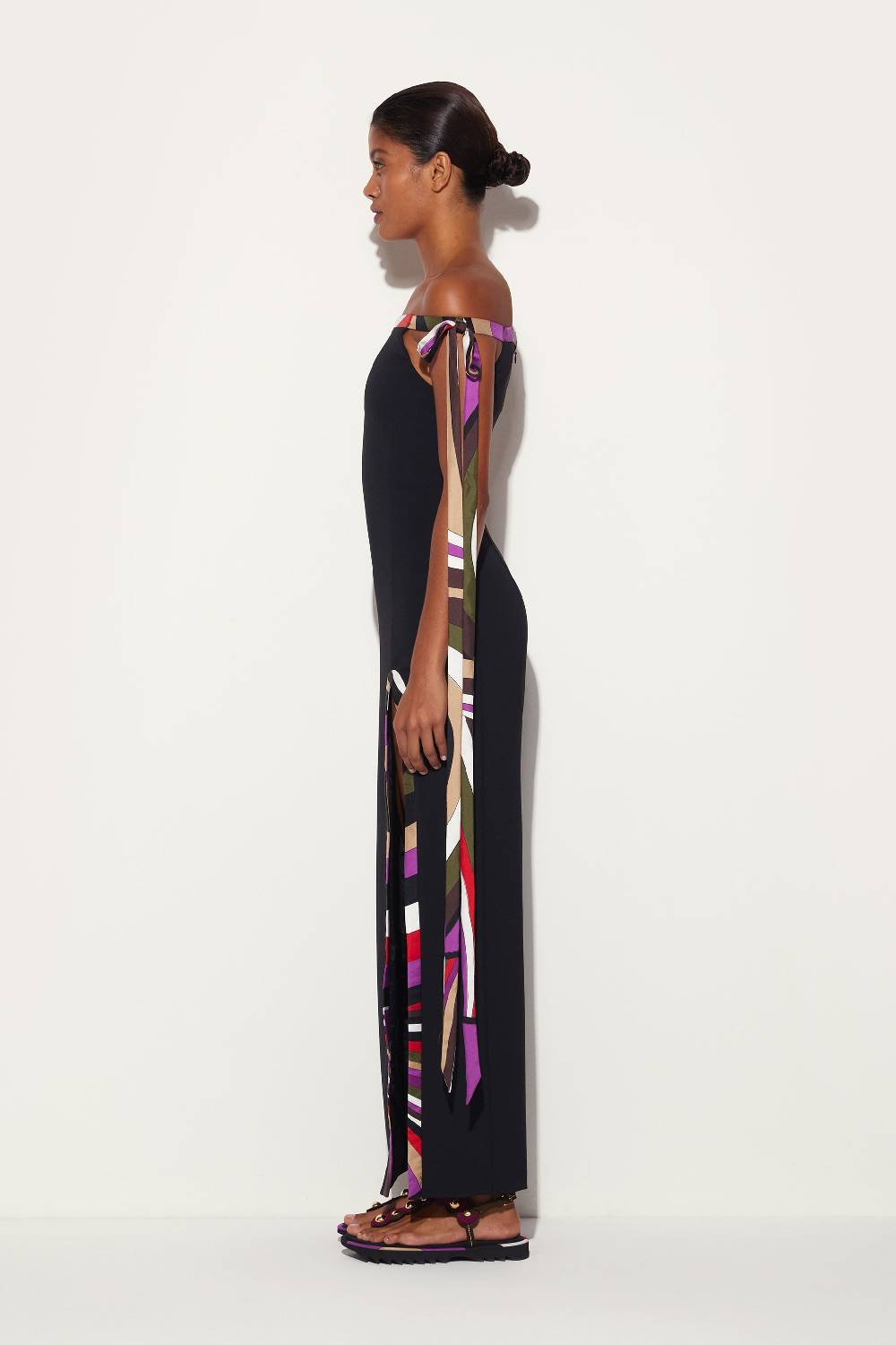 Pucci Abito lungo con finiture Iride Fino Al -60%