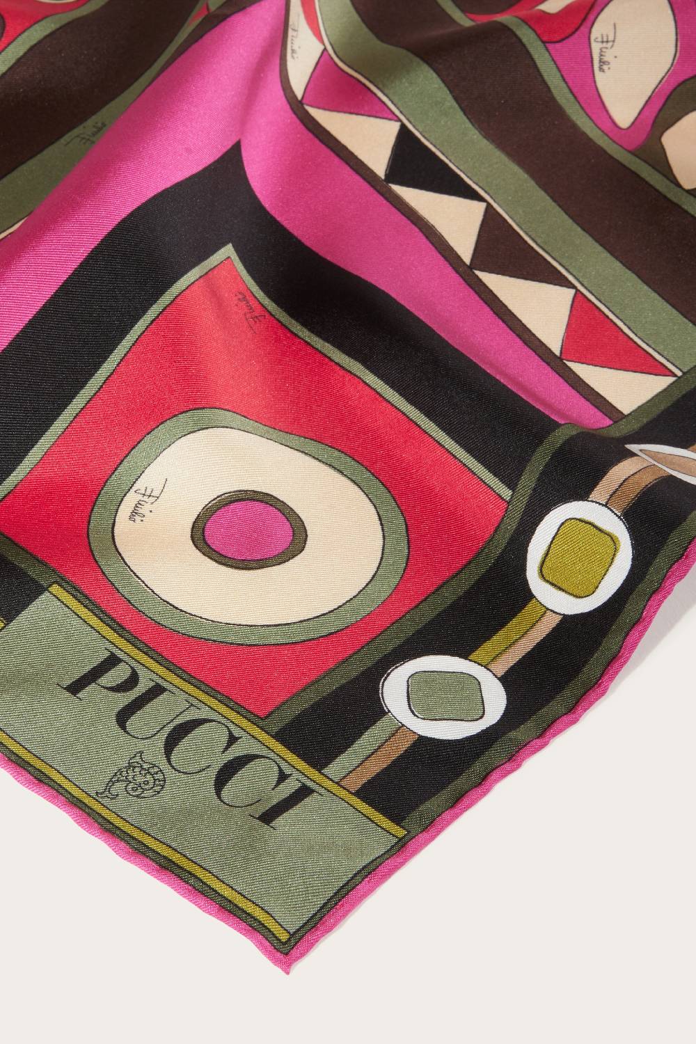 Pucci Foulard in seta con stampa Vivara Negozio