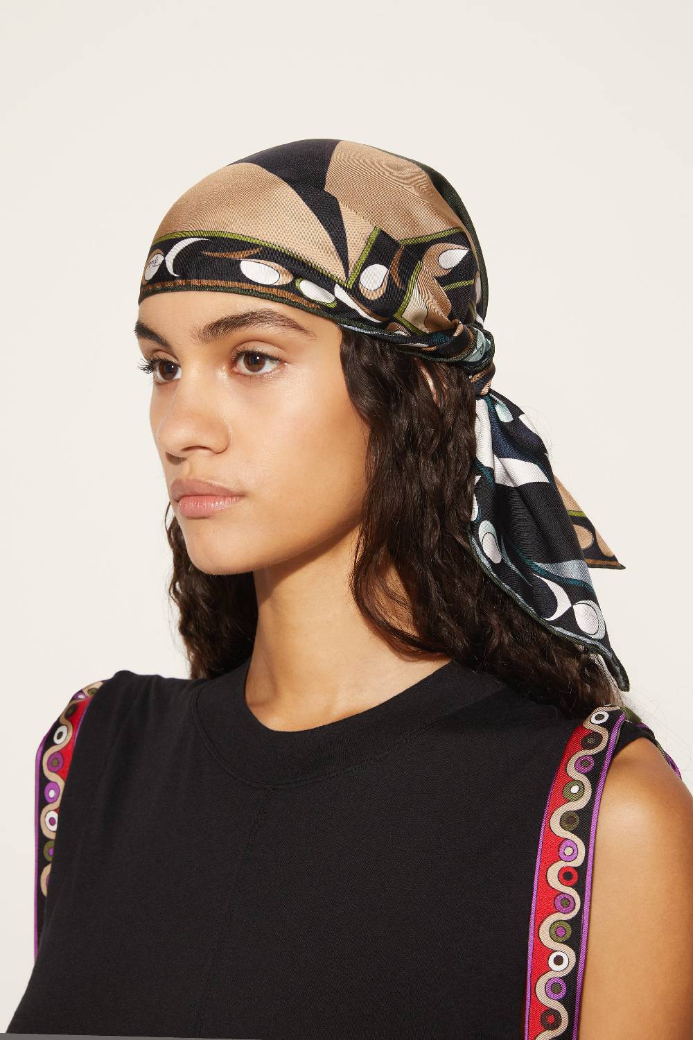 Pucci Foulard in seta con stampa Pesci In vendita