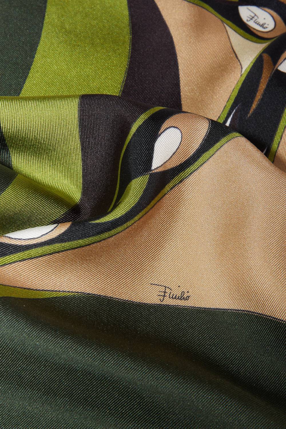 Pucci Foulard in seta con stampa Pesci In vendita