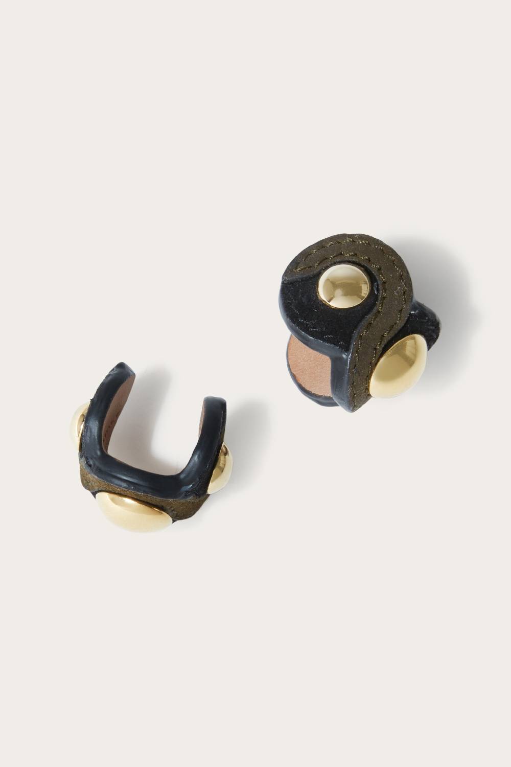 Pucci Anello Onde chunky in pelle scamosciata Acquista Ora
