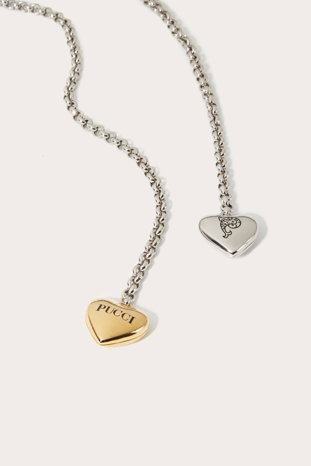 Pucci Collana con ciondoli a cuore Offerta temporanea