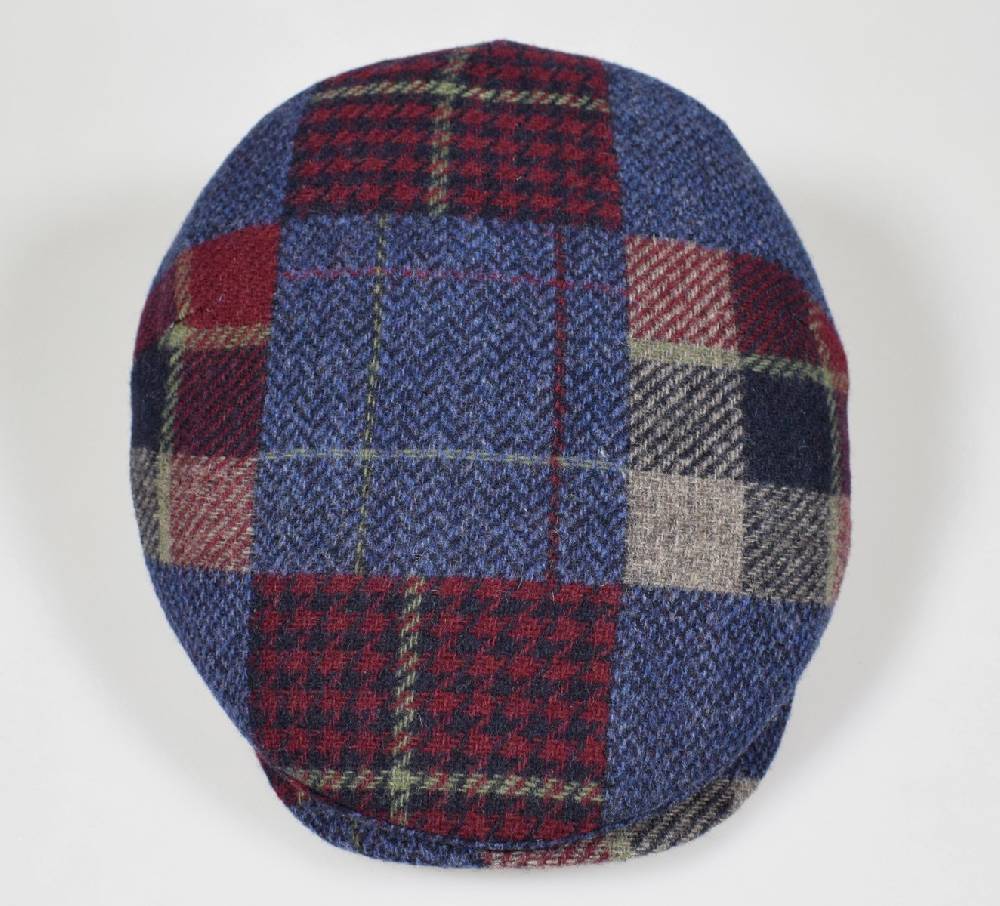 Imor di Banfi Cappello berretto imor blu a quadri in pura lana merino made in italy Novità