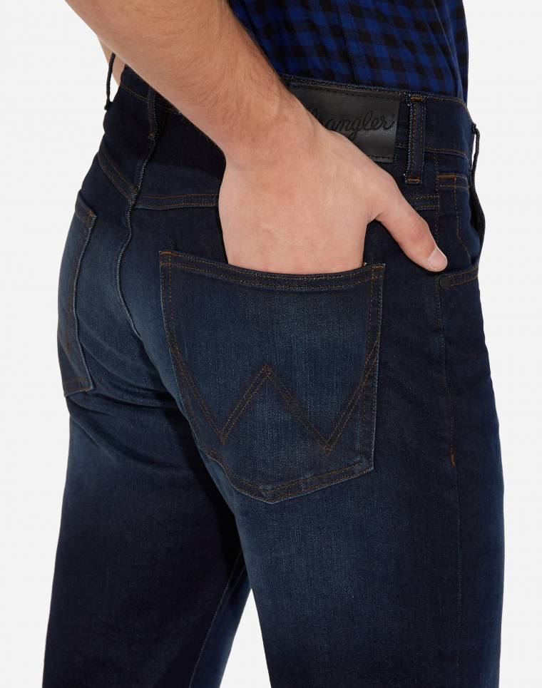 Wrangler Jeans wrangler denim soft luxe a gamba dritta tonalità deep indigo 2025