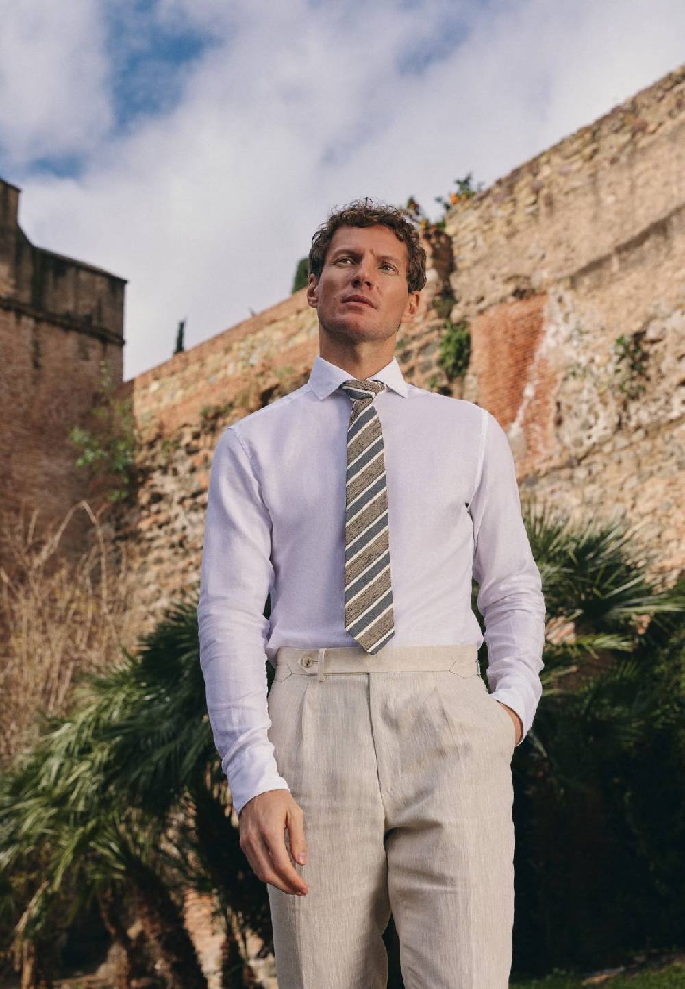 Eterna Camicia eterna slim fit bianca lino e cotone collo alla francese Sottocosto