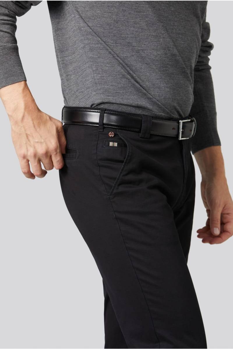 Meyer Pantalone nero meyer in cotone stretch regular fit Liquidazione